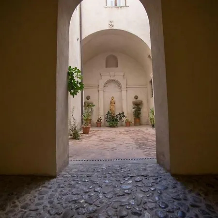 Campo De Fiori Amazing Loft *