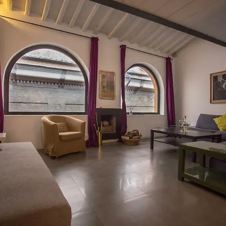 Campo De Fiori Amazing Loft *